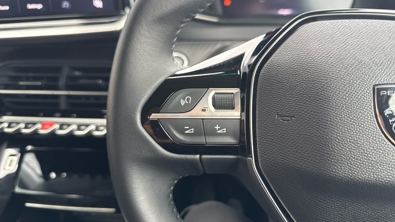 2025 Peugeot 208 1.2 PureTech Allure Hatchback 5dr Petrol Manual Euro 6 (s/s) (100 ps) Hatchback ...