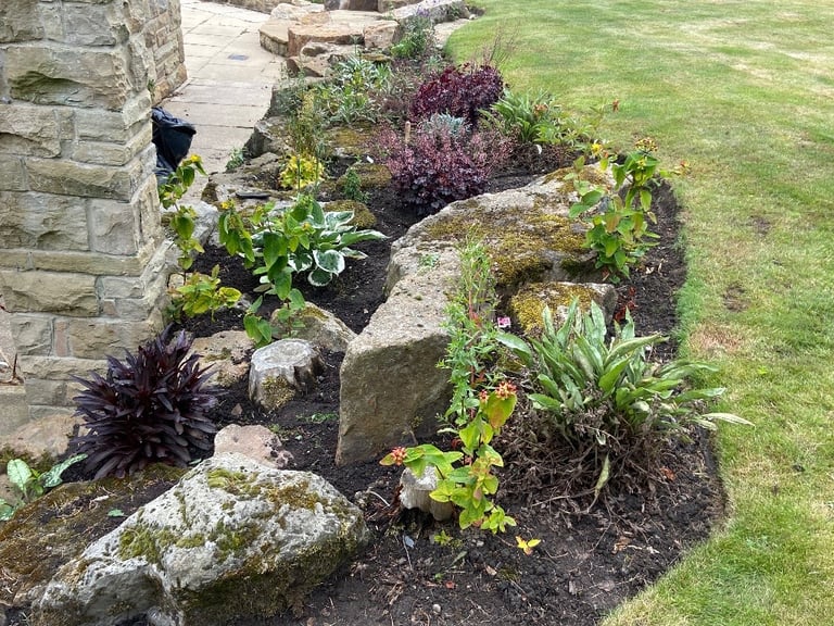 Professional and Reliable Gardening Service in Leeds (Evergreen Gardening)