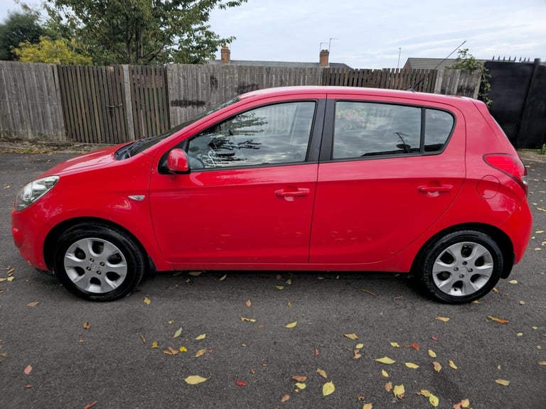 2011 Hyundai i20 1.2 Comfort 5dr HATCHBACK PETROL Manual