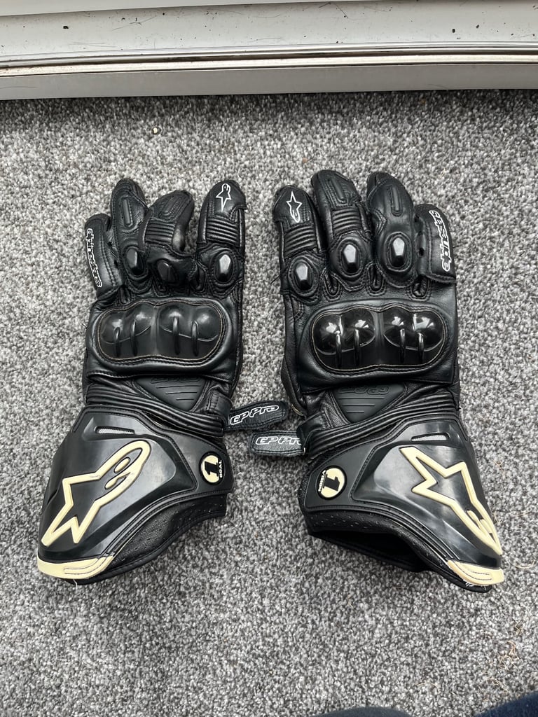 image for Alpinestars GP pro gloves - Dainese 
