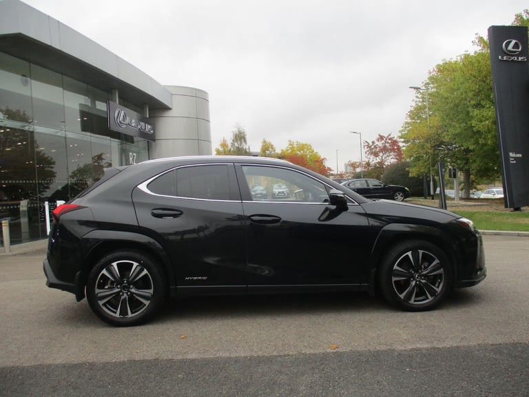 2022 Lexus UX 2.0 250h Takumi SUV 5dr Petrol Hybrid E-CVT Euro 6 (s/s) (184 ps) ESTATE Petrol/Ele...