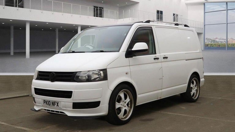 VOLKSWAGEN TRANSPORTER 2.0 TDI T28 L1 H1 4dr 2010