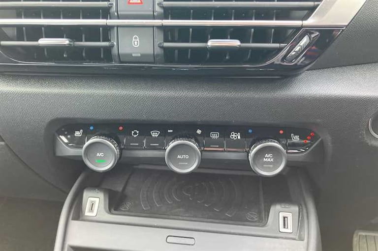 2022 Citroen C4 1.2 PureTech Shine Plus Hatchback 5dr Petrol EAT8 Euro 6 (s/s) (130 ps) Hatchback...