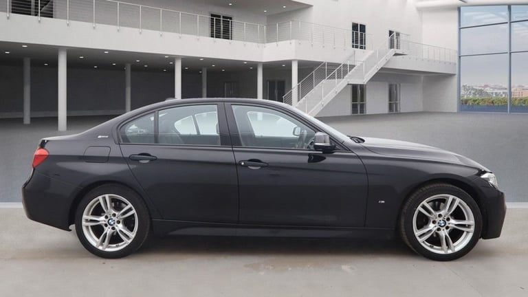 2018 BMW 3 Series 2.0 330e 7.6kWh M Sport Saloon 4dr Petrol Plug-in Hybrid Auto Euro 6 (s/s) Salo...