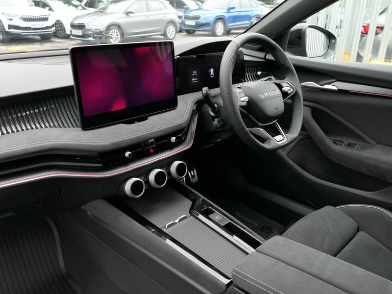2025 Skoda Superb 1.5 TSI e-TEC Sportline 5dr DSG ESTATE PETROL Automatic