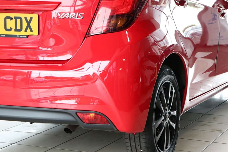 2016 Toyota Yaris 1.3 Yaris Icon VVT-I 5dr Hatchback Petrol Manual