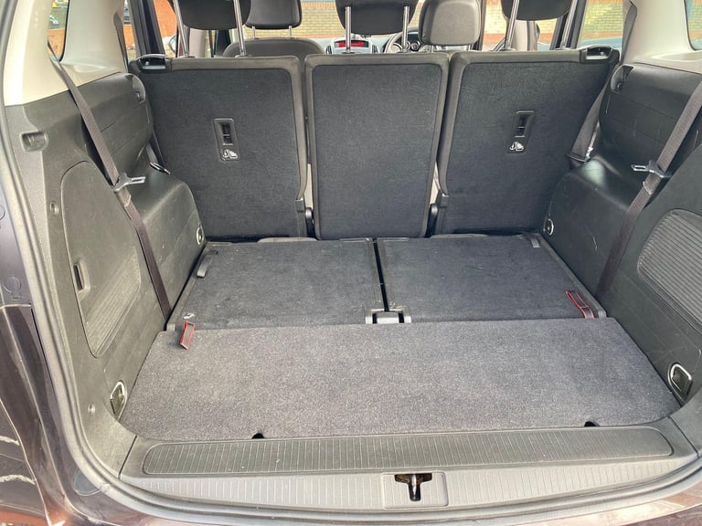 2014 Vauxhall Zafira Tourer 2.0 CDTi Exclusiv Auto Euro 5 5dr MPV Diesel Automatic