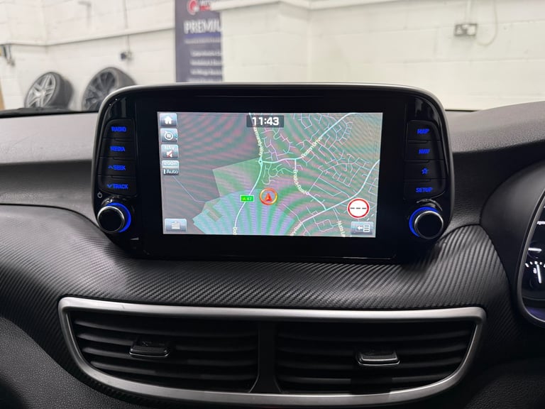 2018 68 HYUNDAI TUCSON 1.6 SE NAV CRDI 2WD MANUAL DIESEL WHITE EURO 6