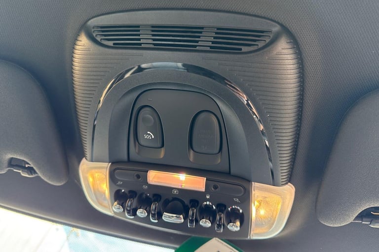 2022 MINI Hatch 1.5 Cooper Exclusive Hatchback 3dr Petrol Steptronic Euro 6 (s/s) (136 ps) HATCHB...