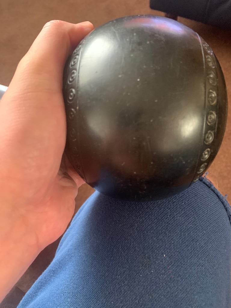 Thomas Taylor size 5 bowls