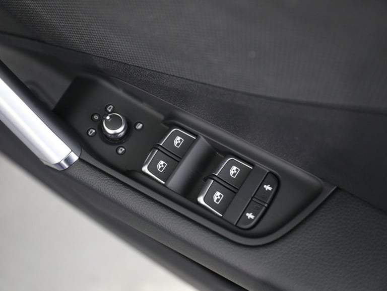 2024 Audi Q2 1.5 TFSI CoD 35 S line SUV 5dr Petrol S Tronic Euro 6 (s/s) (150 ps) ESTATE Petrol A...