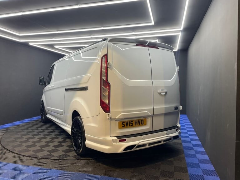 2015 Ford Transit Custom 2.2 TDCi 125ps Low Roof Trend Van PANEL VAN DIESEL Manual