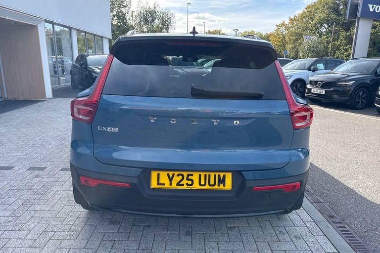 2025 Volvo EX40 185kW Extended Range Plus 78kWh 5dr Auto ESTATE ELECTRIC Automatic