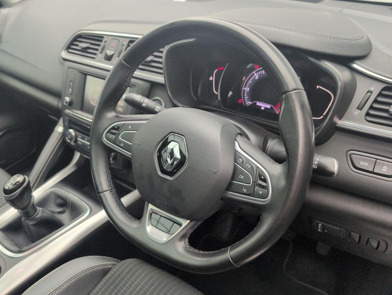 2018 Renault Kadjar 1.5 dCi Signature Nav SUV 5dr Diesel Manual Euro 6 (s/s) (110 ps) HILL STAR H...