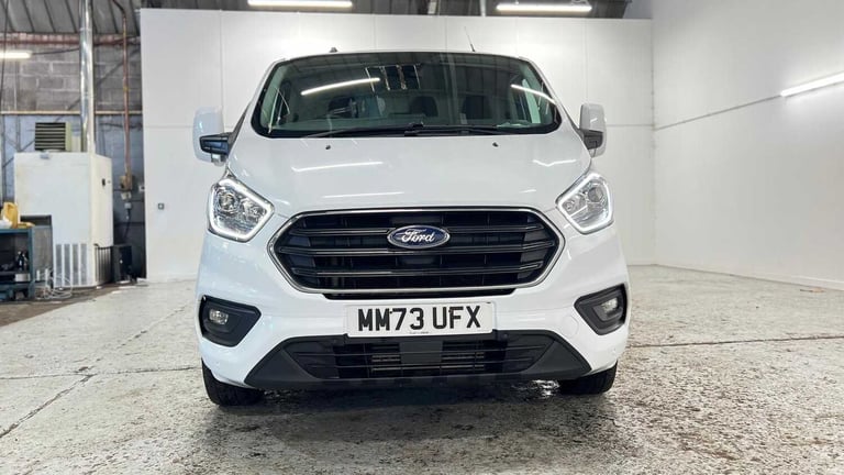 2023 Ford Transit Custom 2.0 EcoBlue 130ps Low Roof Limited Van Van Diesel Manual