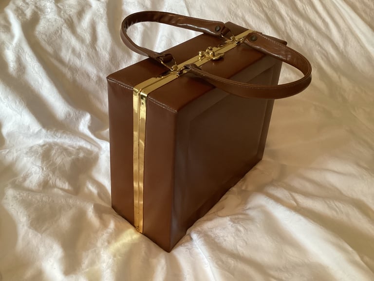 Retro Vintage Faux leather square handbag