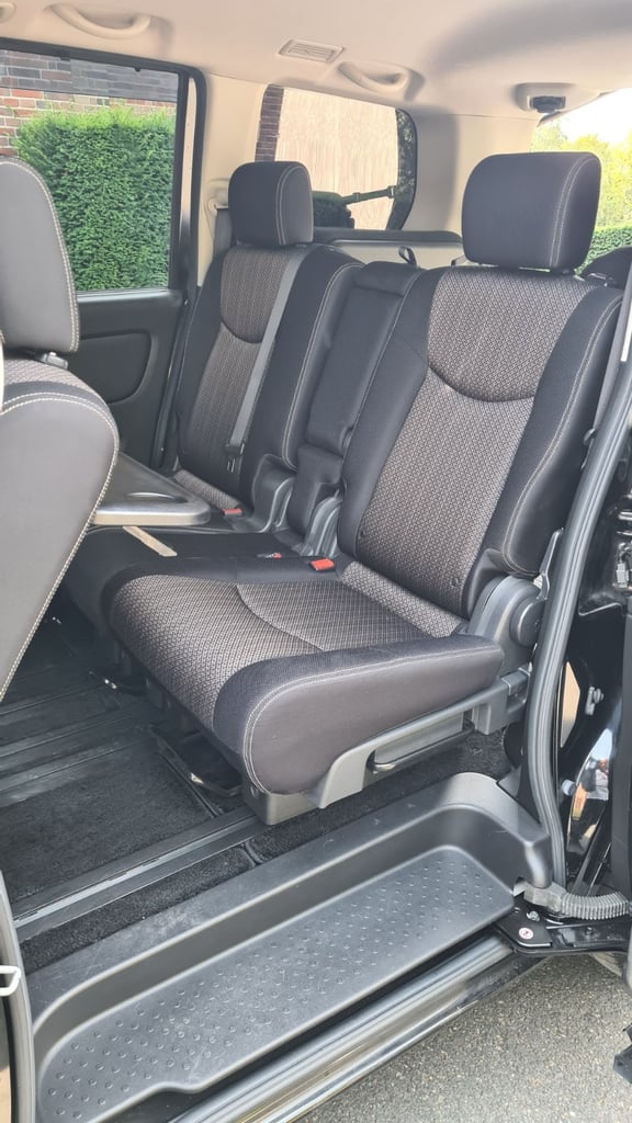 2014 Nissan Serena S-Hybrid Highway Star low mileage ULEZ FREE NOT Elgrand Estima Stepwagon Voxy