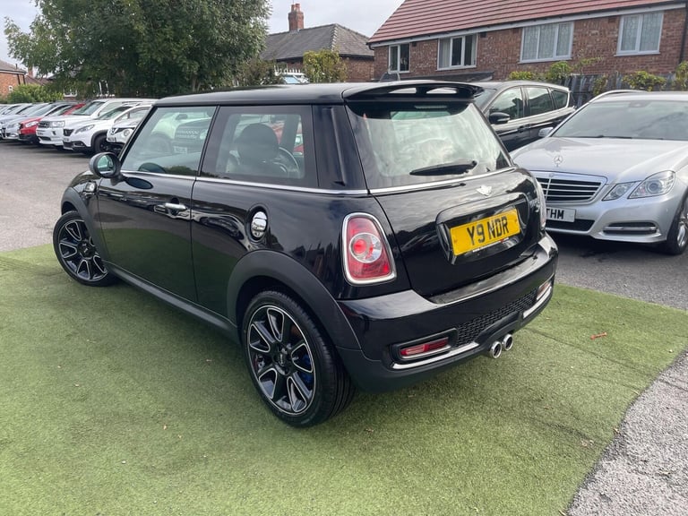 2013 MINI Hatch 2.0 Cooper SD Bayswater Euro 5 (s/s) 3dr HATCHBACK Diesel Manual