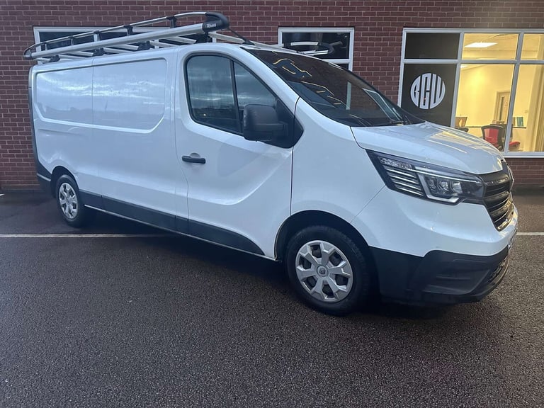 2022 Renault Trafic 2.0 Trafic LL30 Business Blue dCi Panel Van Diesel Manual