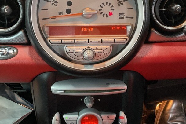 MINI Convertible Cooper S (2009) 1.6 2 Door Manual Petrol ULEZ BARGAIN 