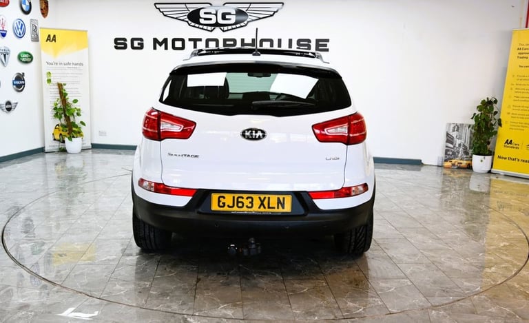 2013 Kia Sportage 2.0 CRDi KX-4 SUV 5dr Diesel Manual AWD Euro 5 (181 bhp) ESTATE Diesel Manual