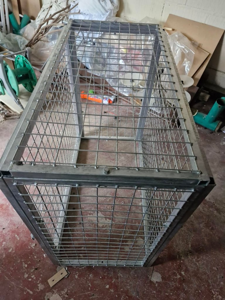 Gas Bottle Storage Cage