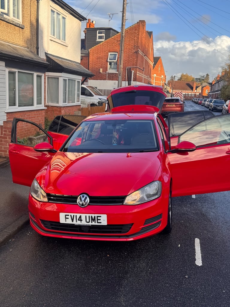 Volkswagen, GOLF, Hatchback, 2014, Manual, 1598 (cc), 5 doors