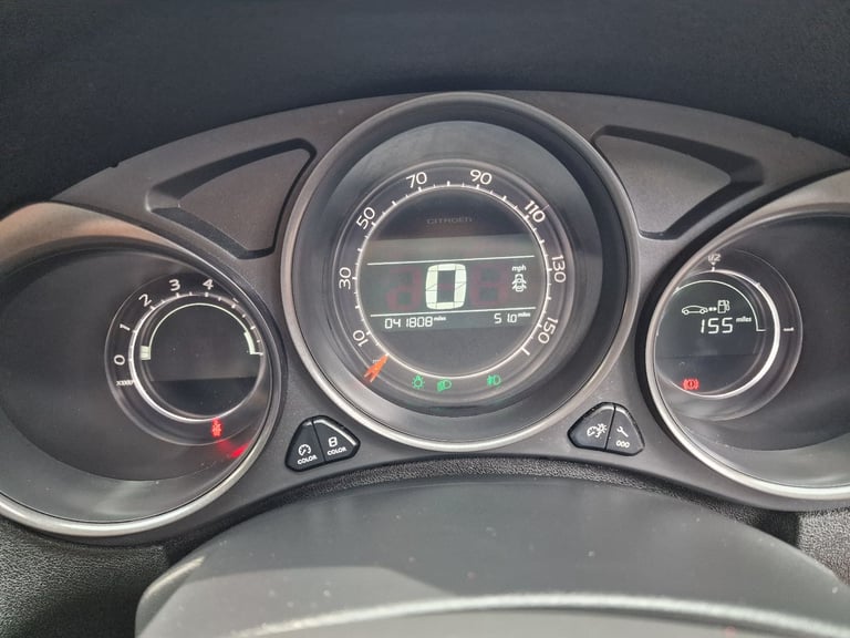 Citroen, C4, Hatchback, 2015, Manual, 1598 (cc), 5 doors
