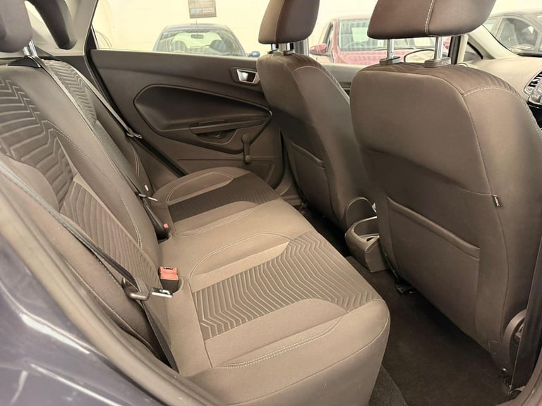 2014 Ford Fiesta 1.0T EcoBoost Zetec Euro 5 (s/s) 5dr HATCHBACK Petrol Manual