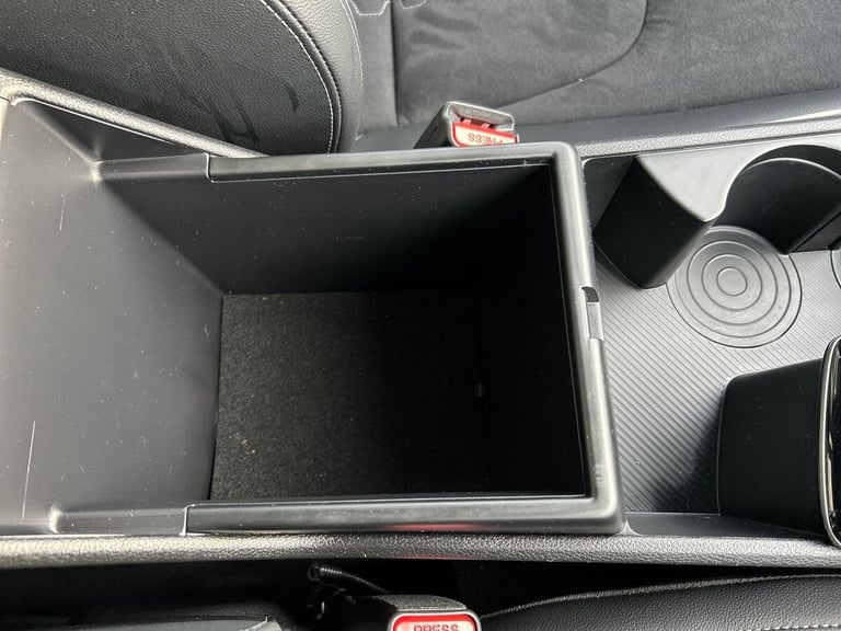 2025 Kia Sportage 1.6 h T-GDi GT-Line SUV 5dr Petrol Hybrid Auto Euro 6 (s/s) (207 bhp) SUV PETRO...