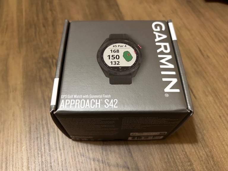 image for GARMIN S42 GOLF WATCH