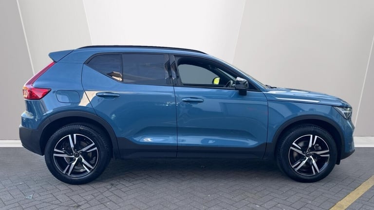 2023 Volvo XC40 Plus, B3 Mild hybrid, Petrol, Dark Estate Petrol Automatic