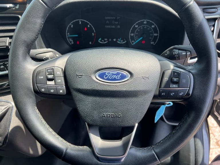 2022 Ford Transit Custom 2.0 EcoBlue 130ps Low Roof Limited Van PANEL VAN DIESEL Manual