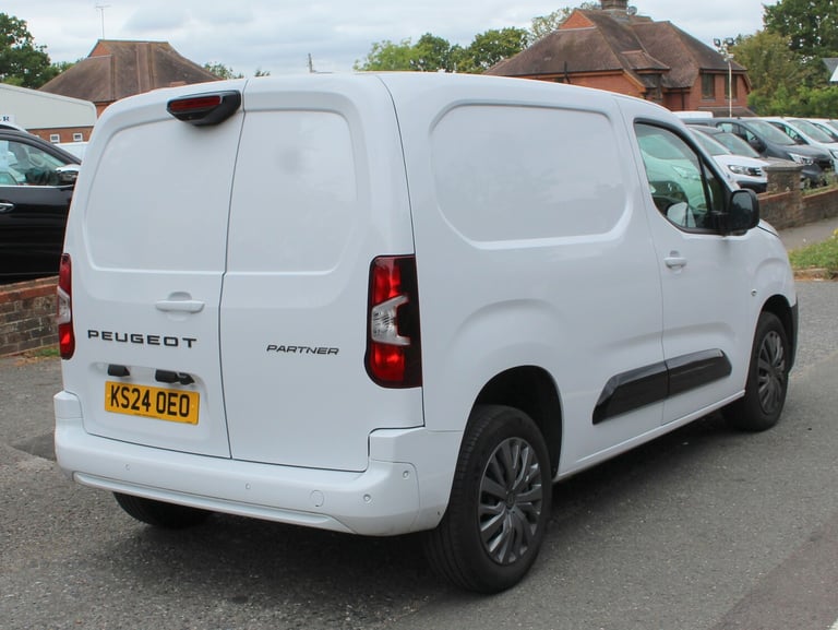 2024 Peugeot Partner 1.5 BlueHDi 1000 Asphalt Standard Panel Van 5dr Diesel