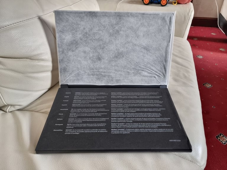 ERAZER i7 12700H, RTX 4060, 144Hz, High Spec Gaming Laptop.