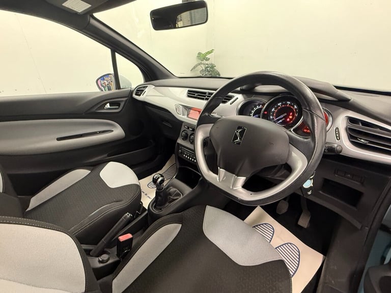 2010 Citroen DS3 1.4 VTi 16V DSign 3dr - LTD EDITION PASTEL BLEU - CRUISE - A/C - FSH HATCHBACK P...