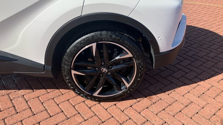 2023 Toyota C-HR 1.8 Hybrid GR Sport 5dr CVT Hybrid Hatchback Hatchback Hybrid Automatic