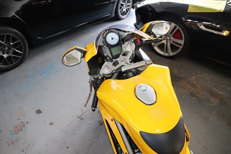 2004 Ducati 999 GIALIO FLY  2004ONLY 200 MILES FROM NEW Petrol Manual