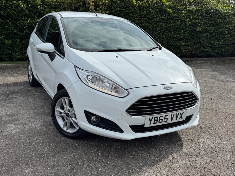 2015 Ford Fiesta 1.0T EcoBoost Zetec Euro 6 (s/s) 5dr HATCHBACK Petrol Manual