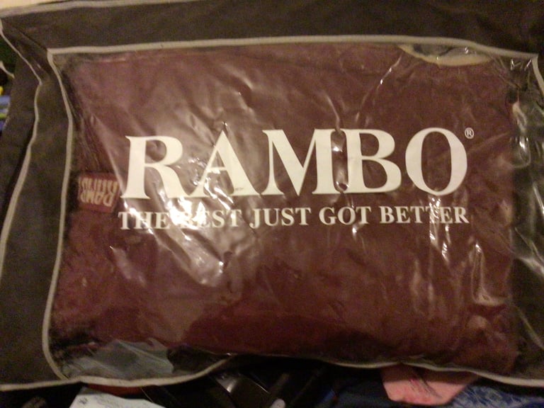 Burgundy Rambo Horse Rug