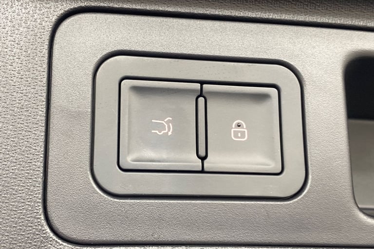 2025 BYD Atto 3 102369 Hatchback Electric Automatic