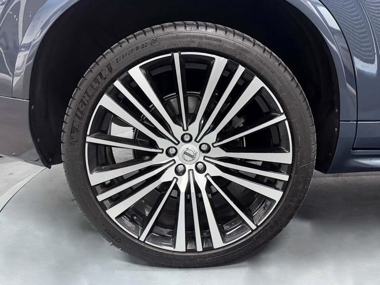 2021 Volvo XC90 recharge-inscription-pro T8 AWD (390 hp) Auto ESTATE Petrol/Electric Hybrid Autom...