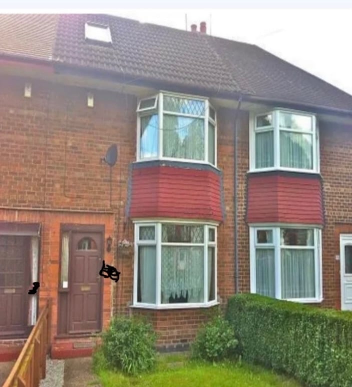 image for 3 Bedroom House Conversion Attic plus Garde£145 000