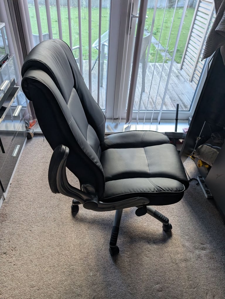 Desk & Chair £100