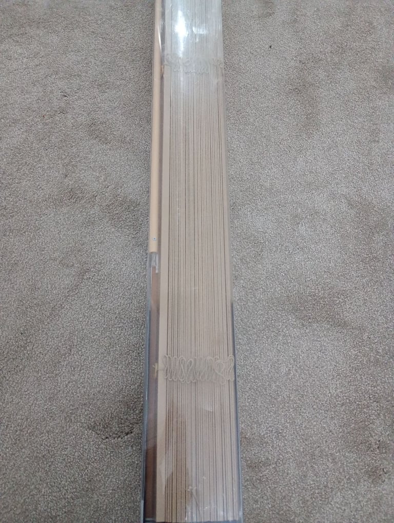 NEW Boxed - Set of beautiful Oak Natural Light wooden Venetian Blinds 120x 160 drop