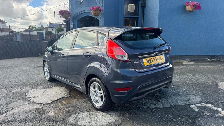 2013 Ford Fiesta ZETEC Hatchback Petrol Manual