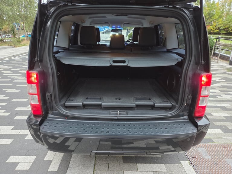 DODGE NITRO 2.8 CRD SXT 5DR AUTO AUTOMATIC 4X4 4WD FULL HISTORY *MAJORWORK DONE