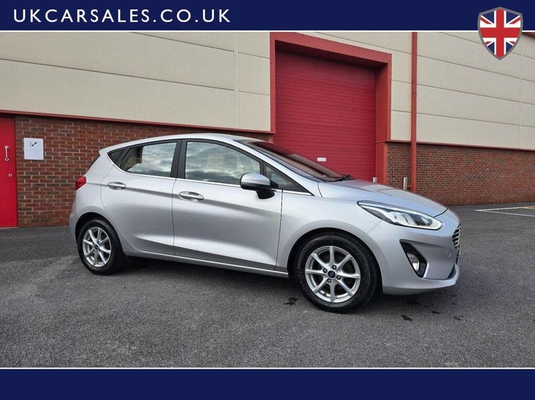 image for 2017 Ford Fiesta 1.1 Ti-VCT Zetec Euro 6 (s/s) 5dr HATCHBACK Petrol Manual