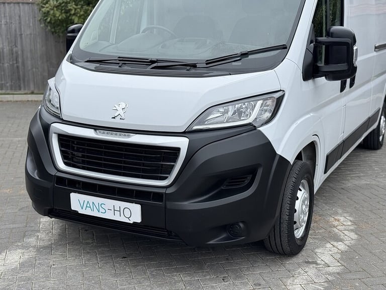 2024 Peugeot Boxer 2.2 BlueHDi H2 Professional Premium+ Van 140ps PANEL VAN DIESEL Manual