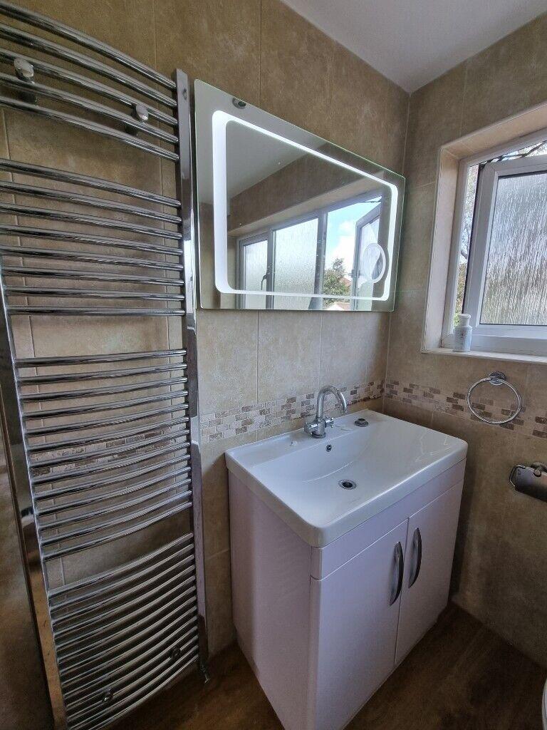 A newly refurbished 3 Bed flat for rent. 2 mins from Acton Town tube station. £2850 Inc ALL BILLS!